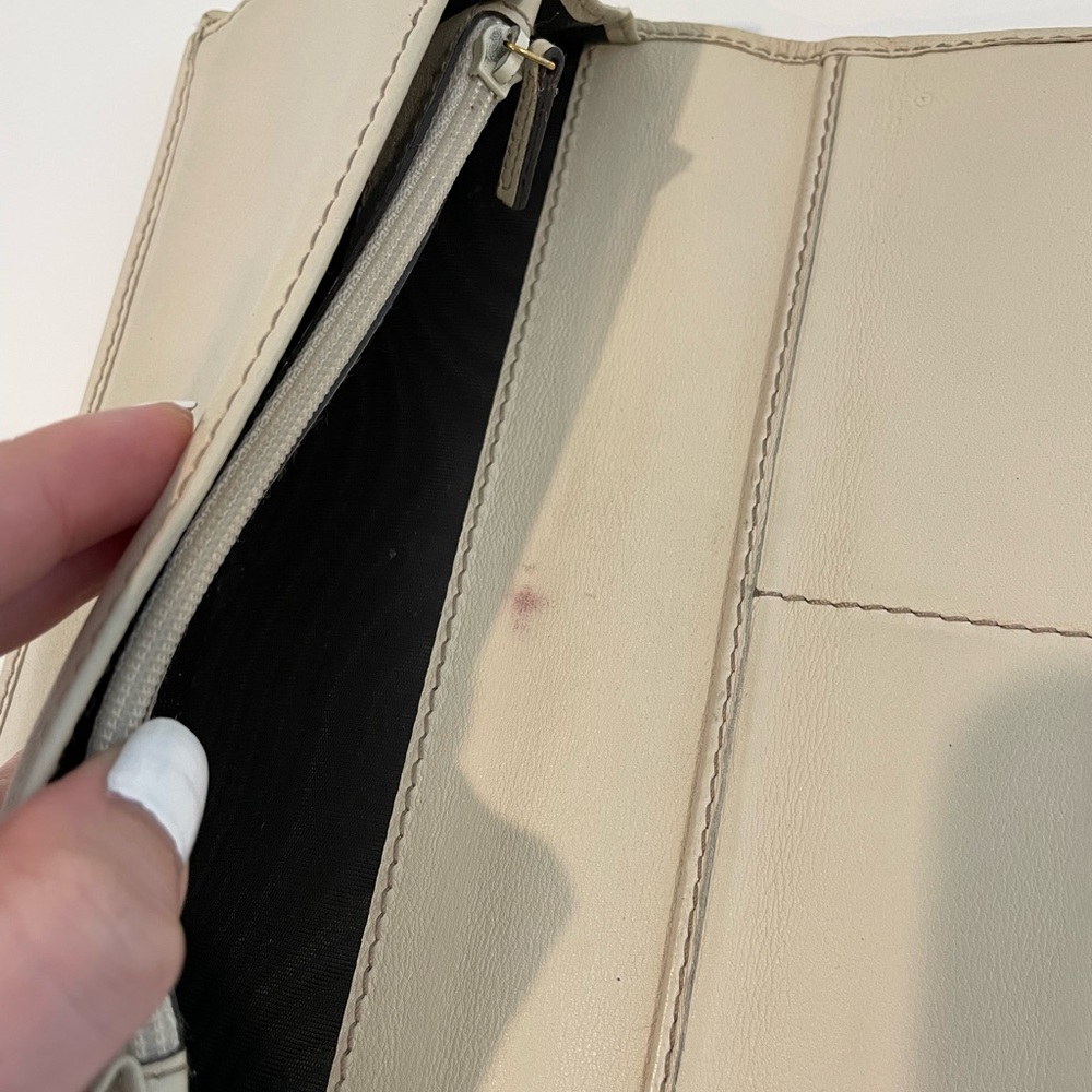 Gucci Wallet - Picture 6 of 16